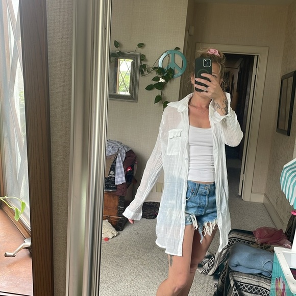 Zoye Chen White Gauzy Button-Up Flowy Swim Coverup - Picture 9 of 16